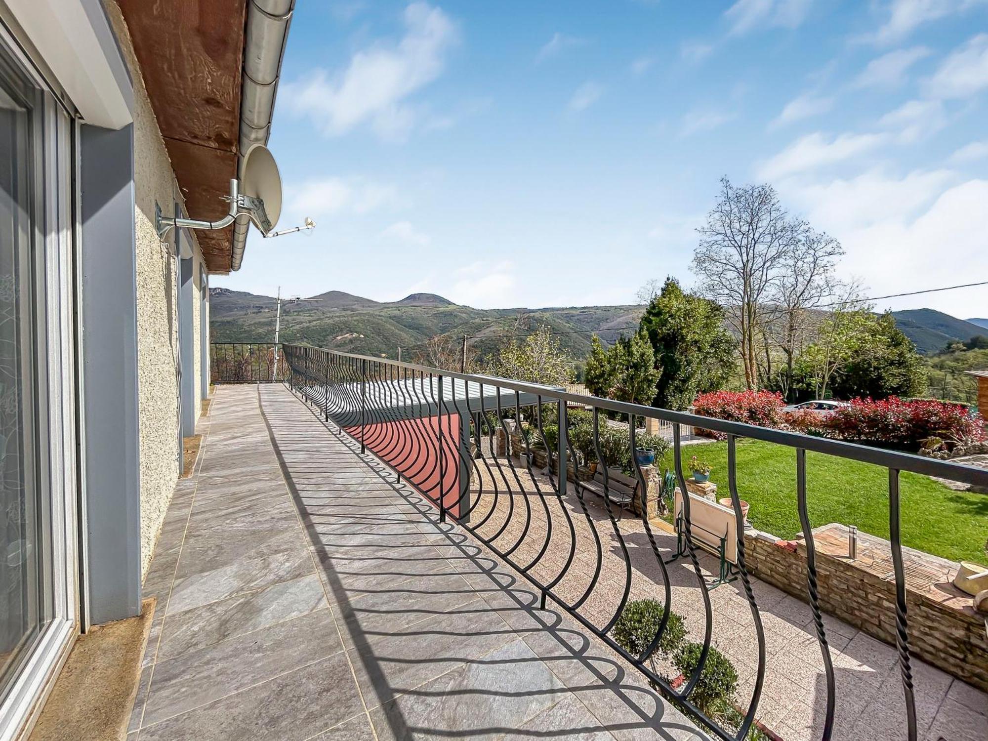 Escapade A Lodeve La Paisible Apartment ภายนอก รูปภาพ